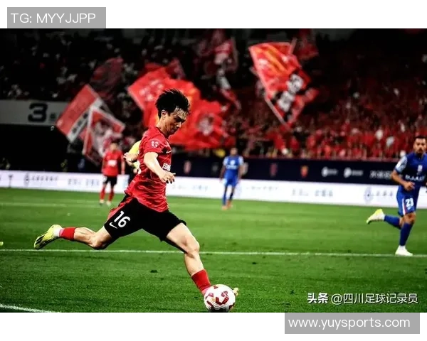 重磅专题聚焦成都足球队阵地战革新与战术演变的深度分析与展望 重磅专题聚焦成都足球队阵地战革新与战术演变的深度分析与展望